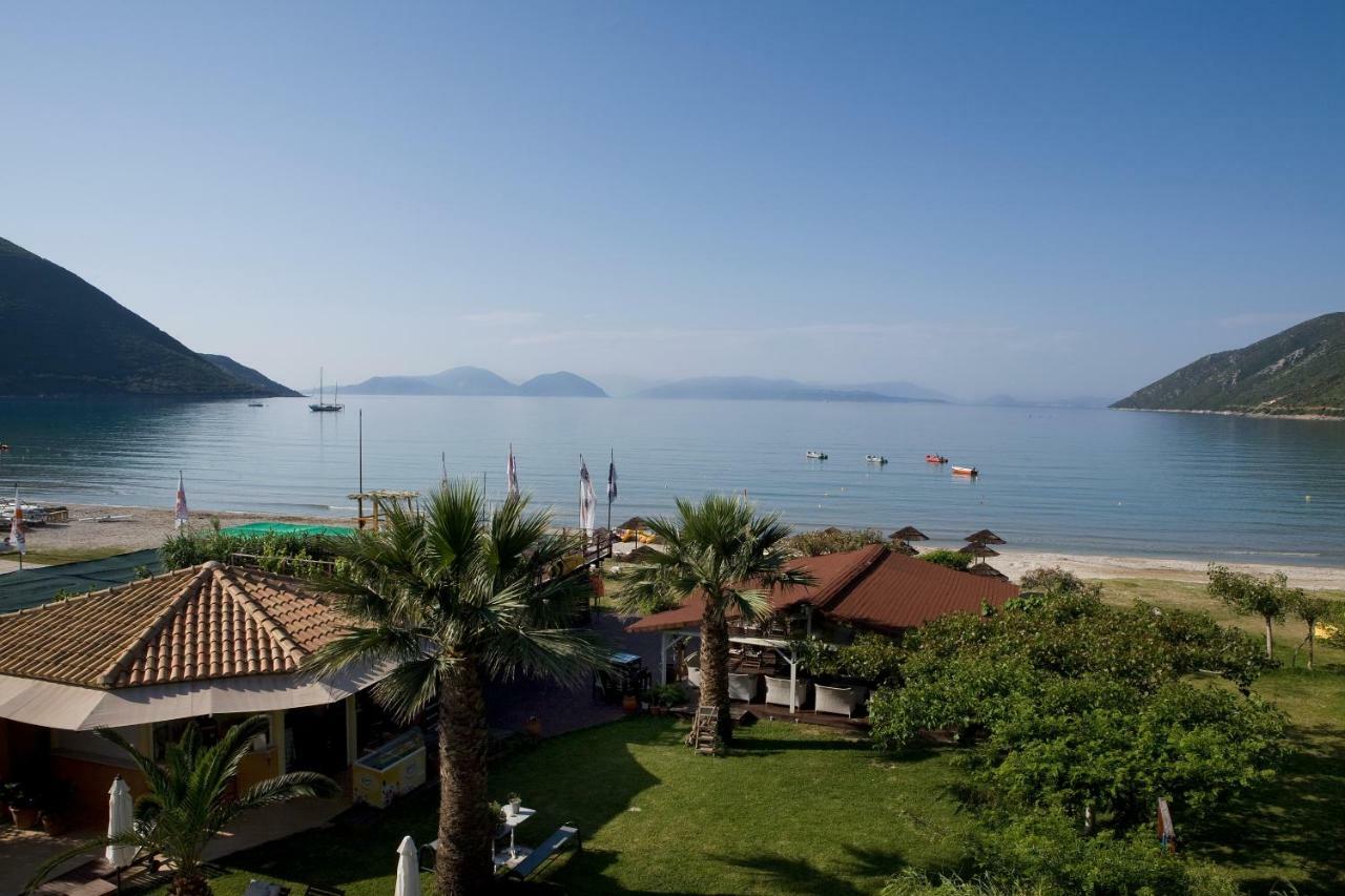 Nefeli Wind Club Aparthotel Vasilikí Buitenkant foto